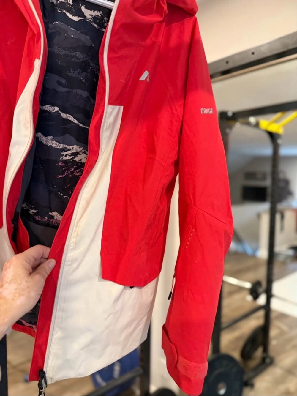 Orage raspberry and white Ski/board Jacket
